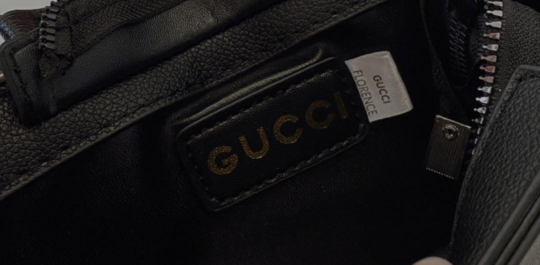 Gucci snake buckle bag