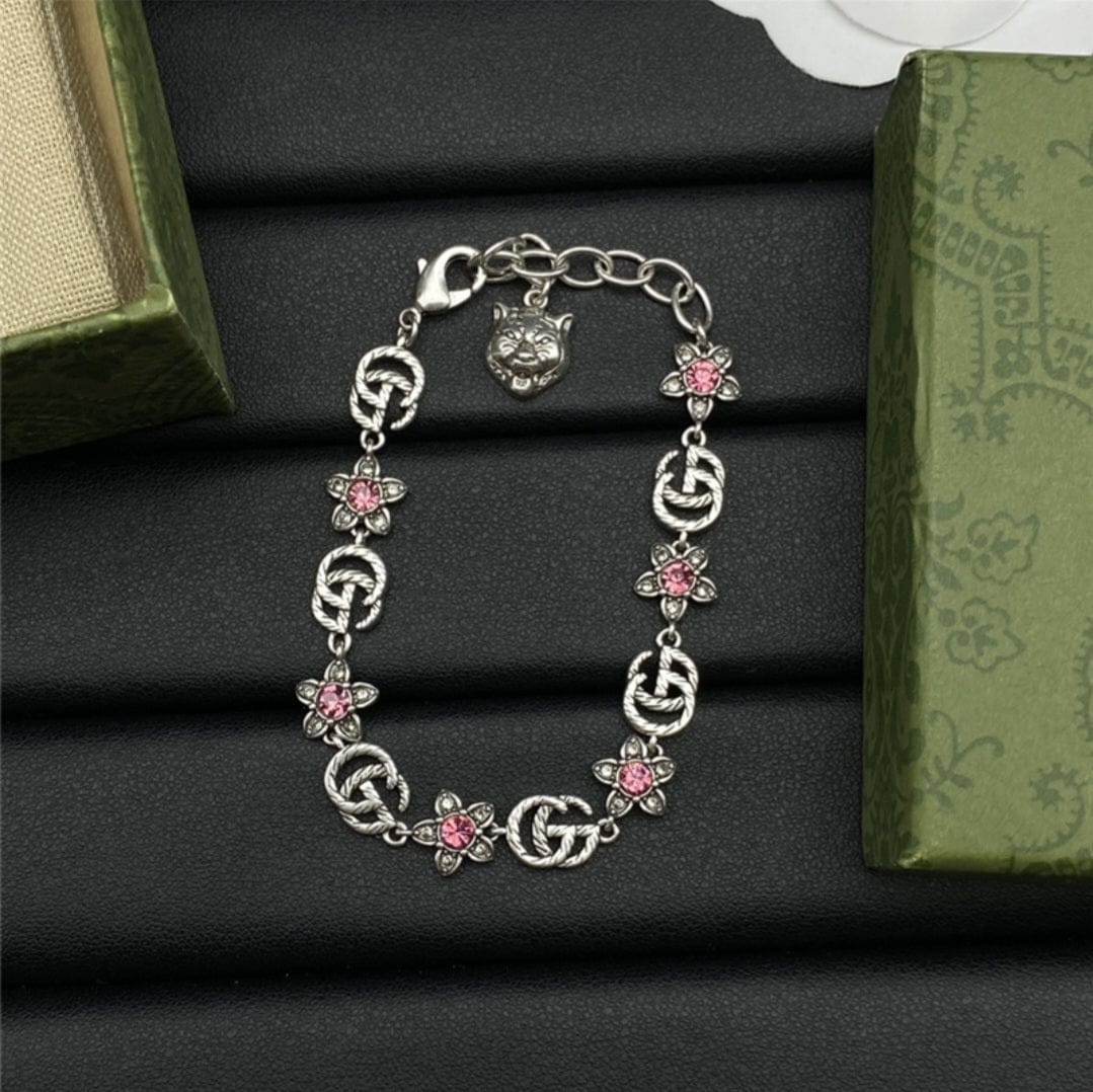 GGset necklace earrings