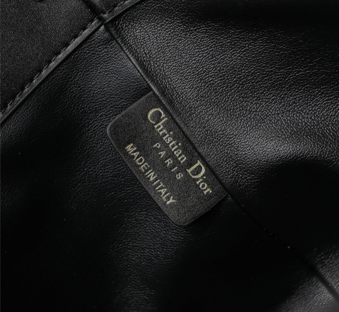 Dior toutjour bag