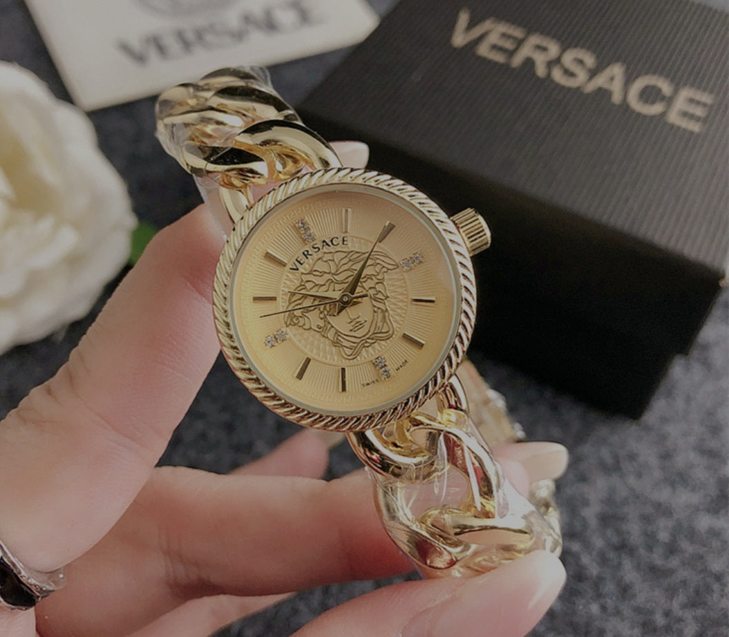 Versage watch