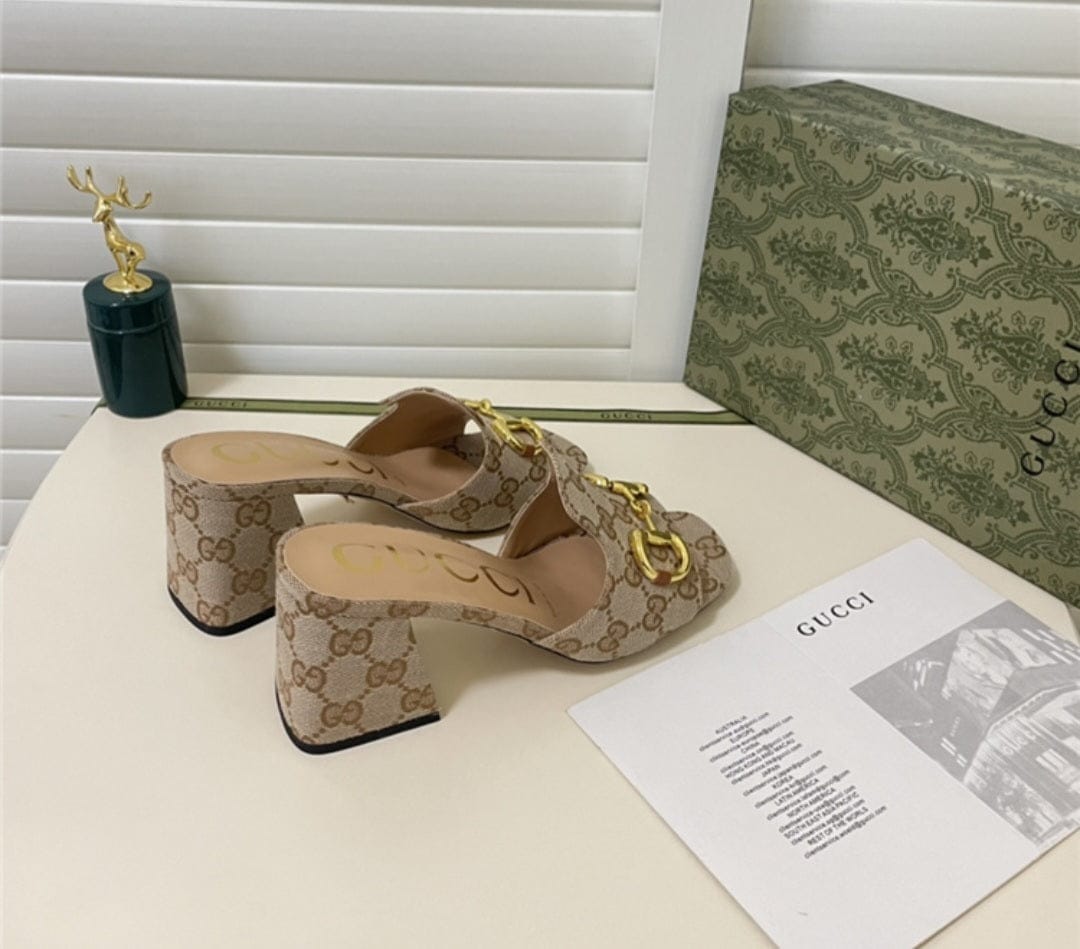 GG sandals