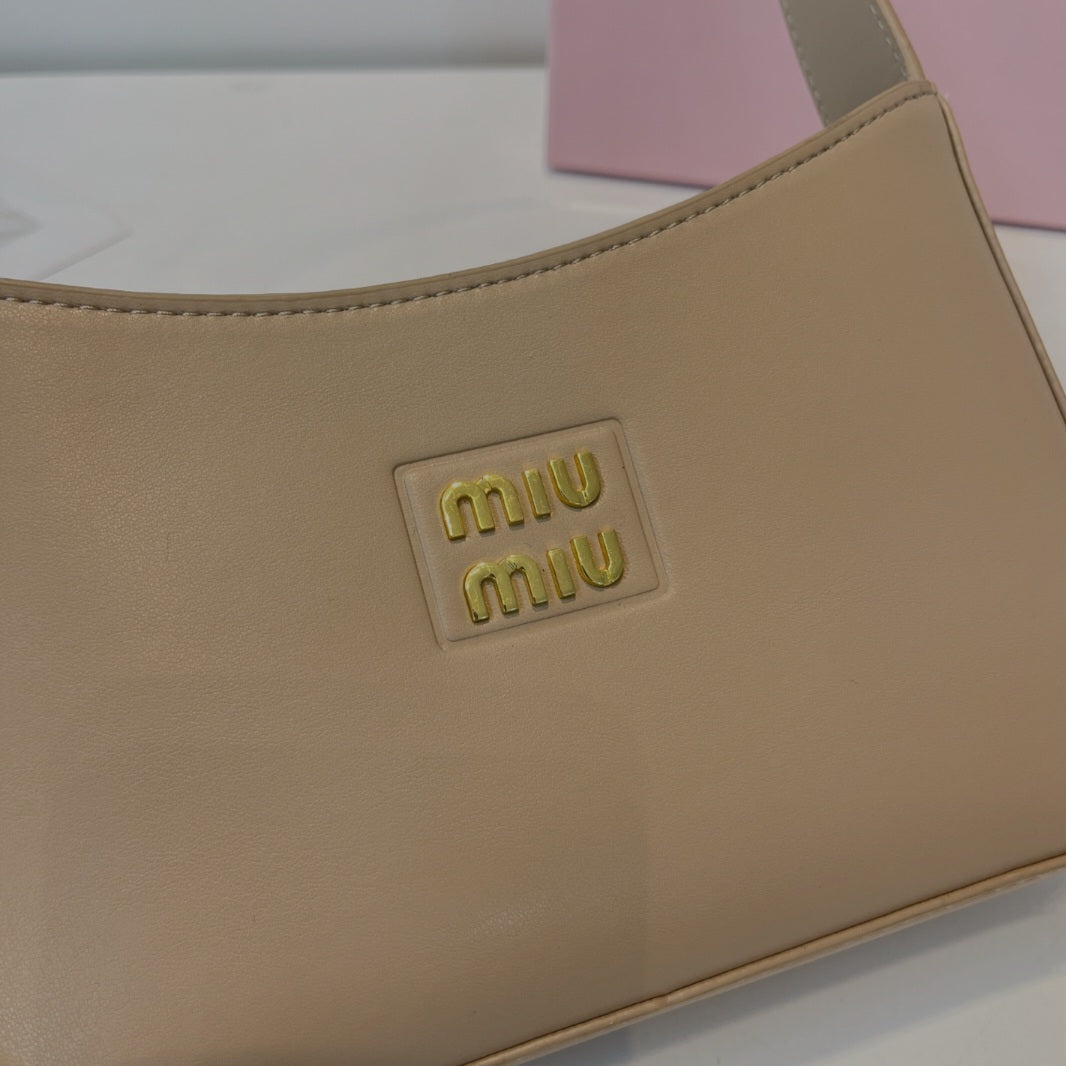 Miu miu bag