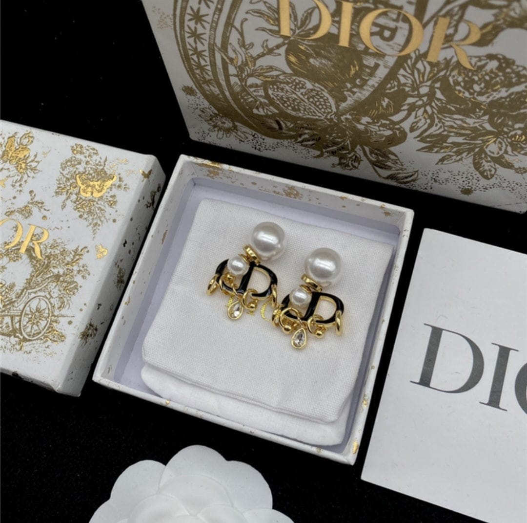 CDset necklace earrings