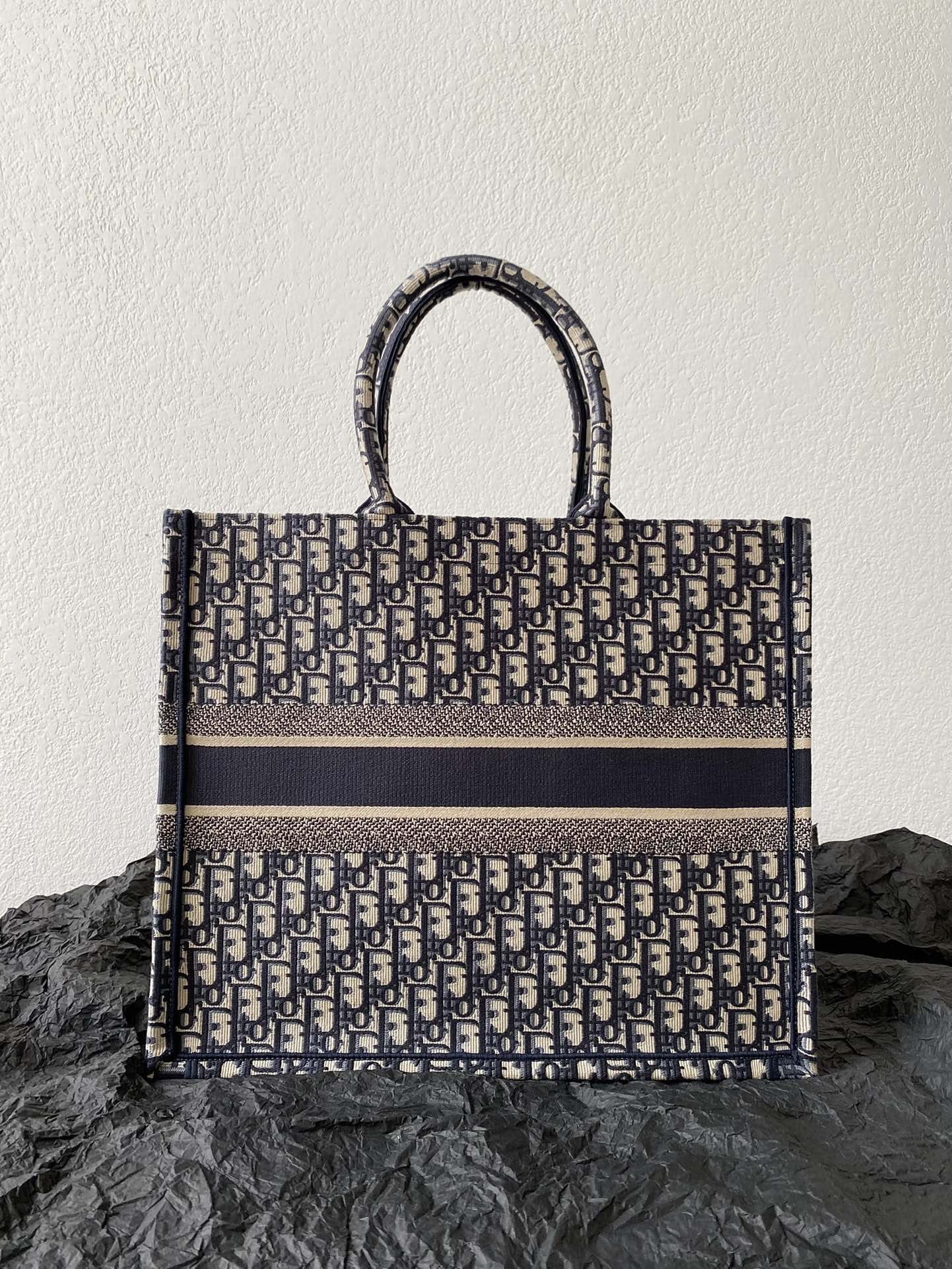 Dior book tote bag large