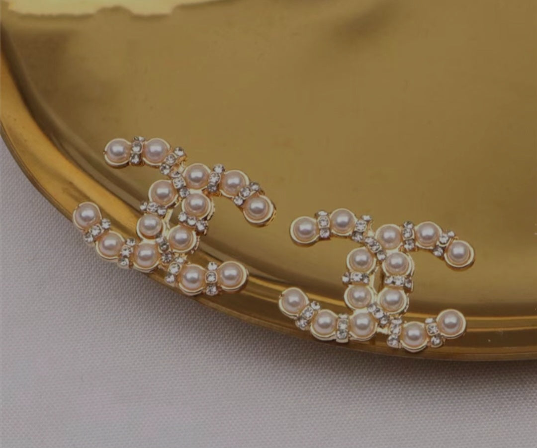 Dior triabal earrings