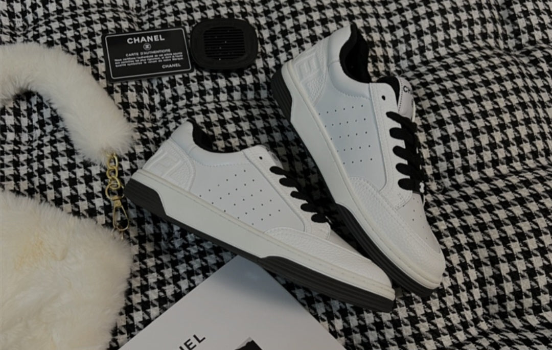CC sneakers white