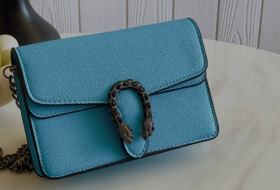 Gucci snake buckle bag