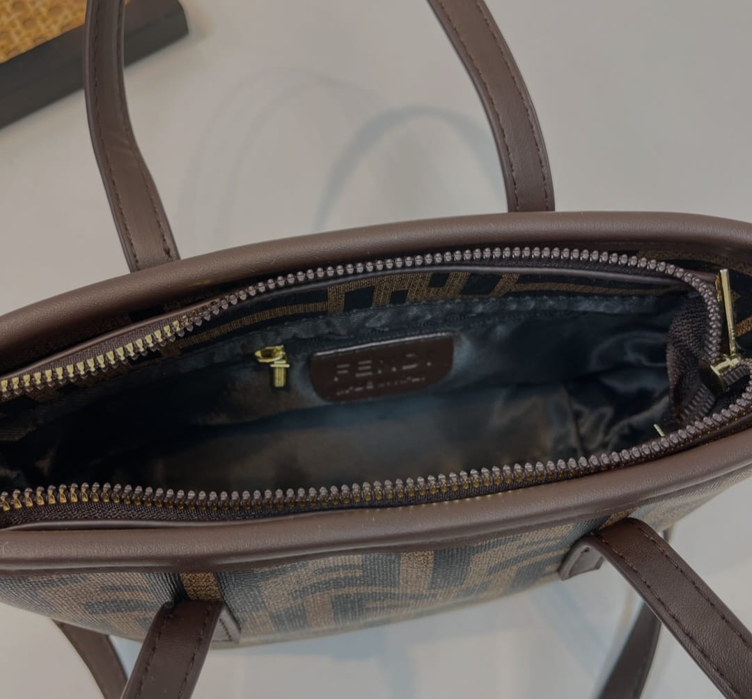 Fendi tote bag