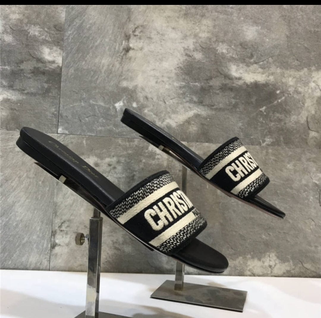 CD dway flats