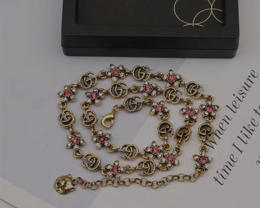 GG necklace earrings