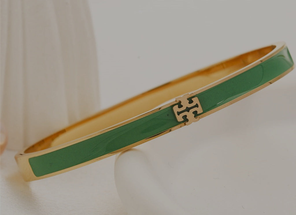 Tory Burch set earrings bracelet