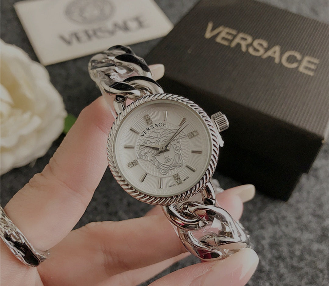 Versage watch
