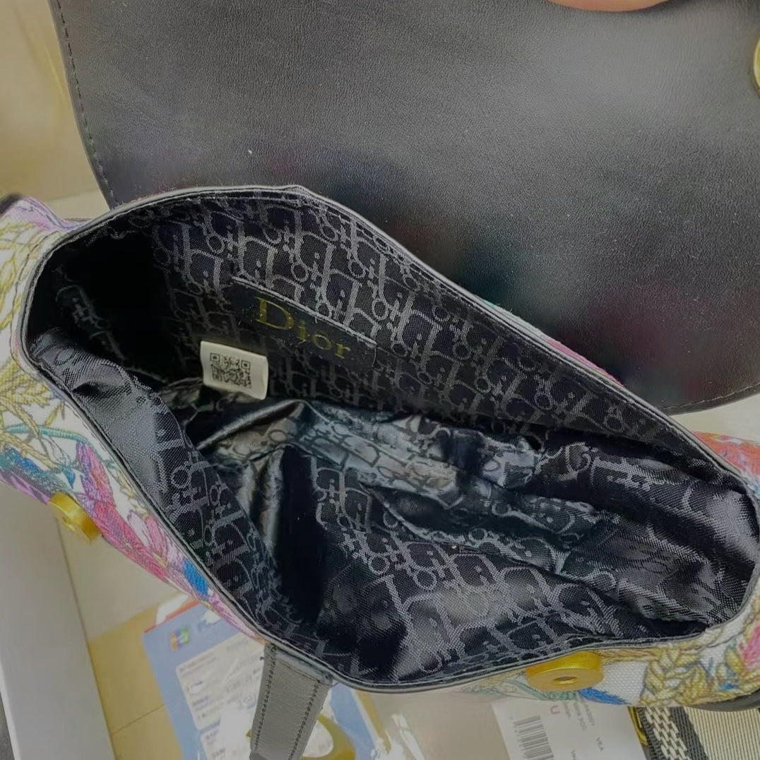 Dior saddle bag with flowers