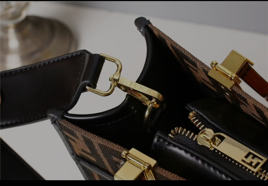 Fendi sunshine tote bag