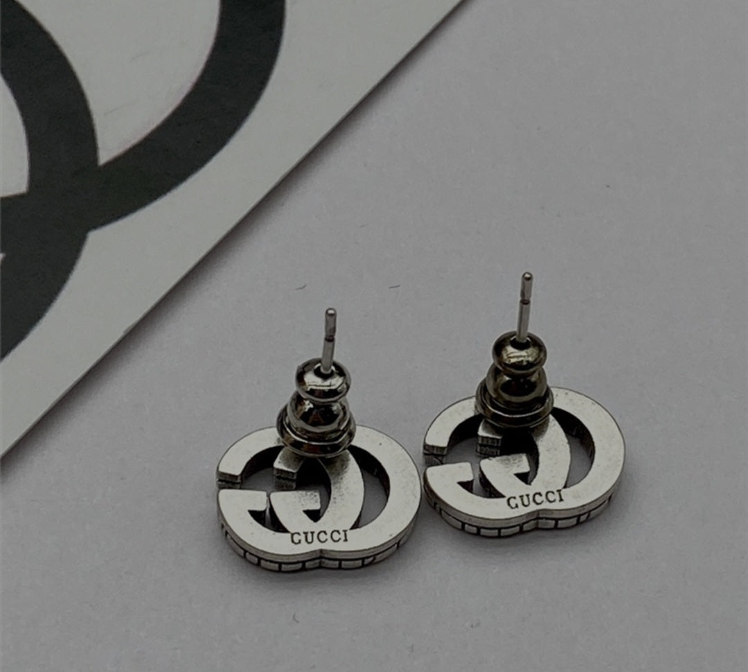 Necklace earrings set