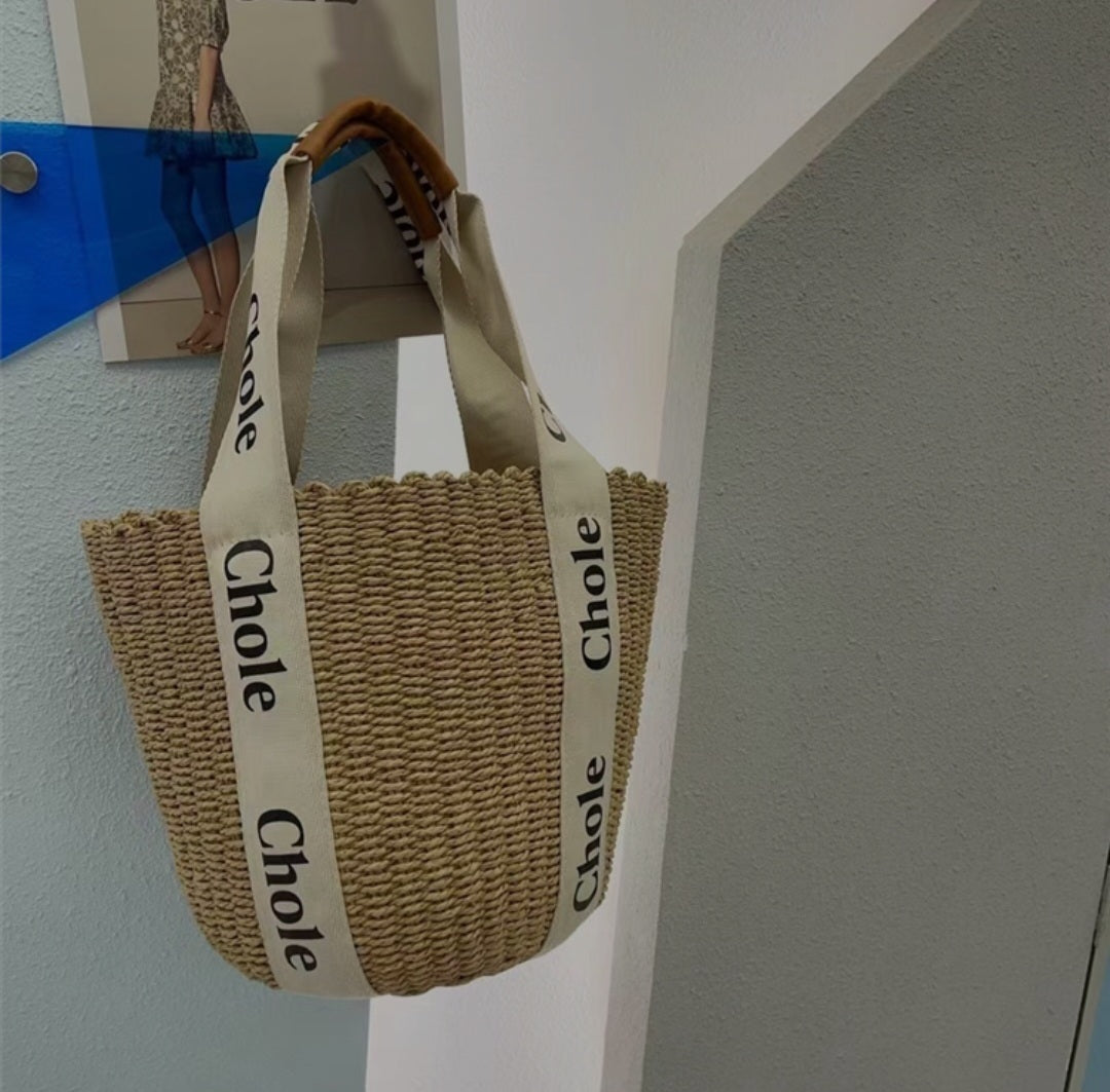 Chloe Large Woody basket in natural fibers