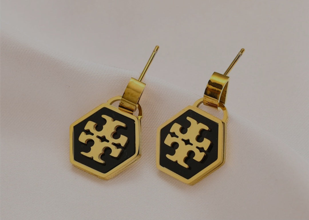Tory Burch set earrings bracelet
