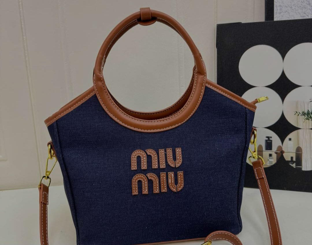 Miumiutote bag