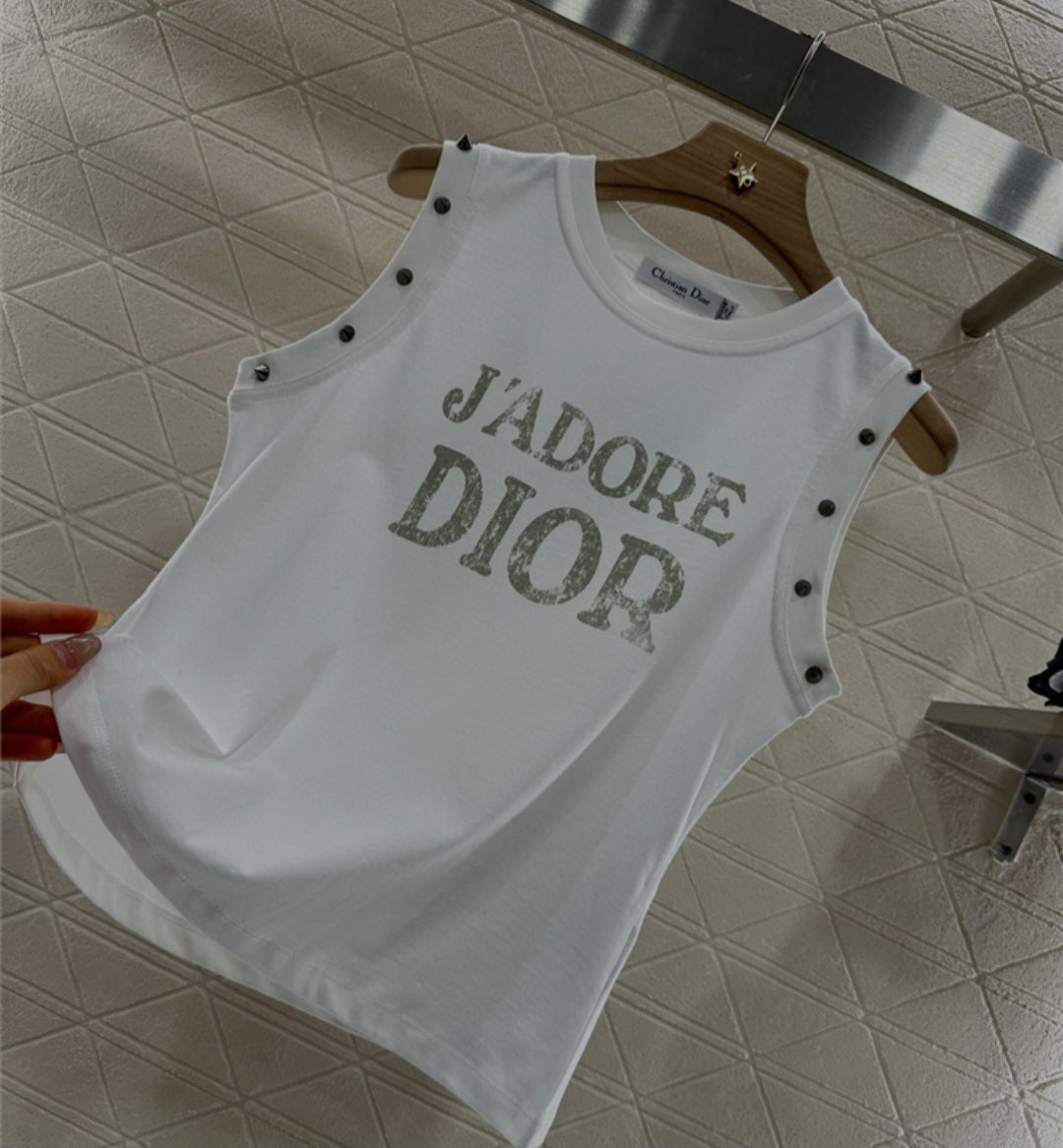 Dior t-shirt for women