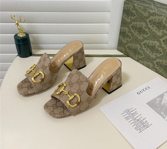 GG sandals