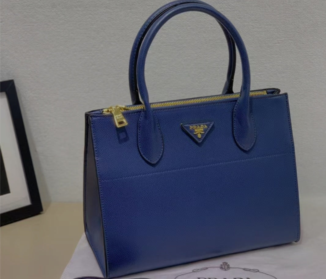 Prada galeria bag