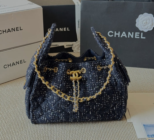Chanel 25 bag