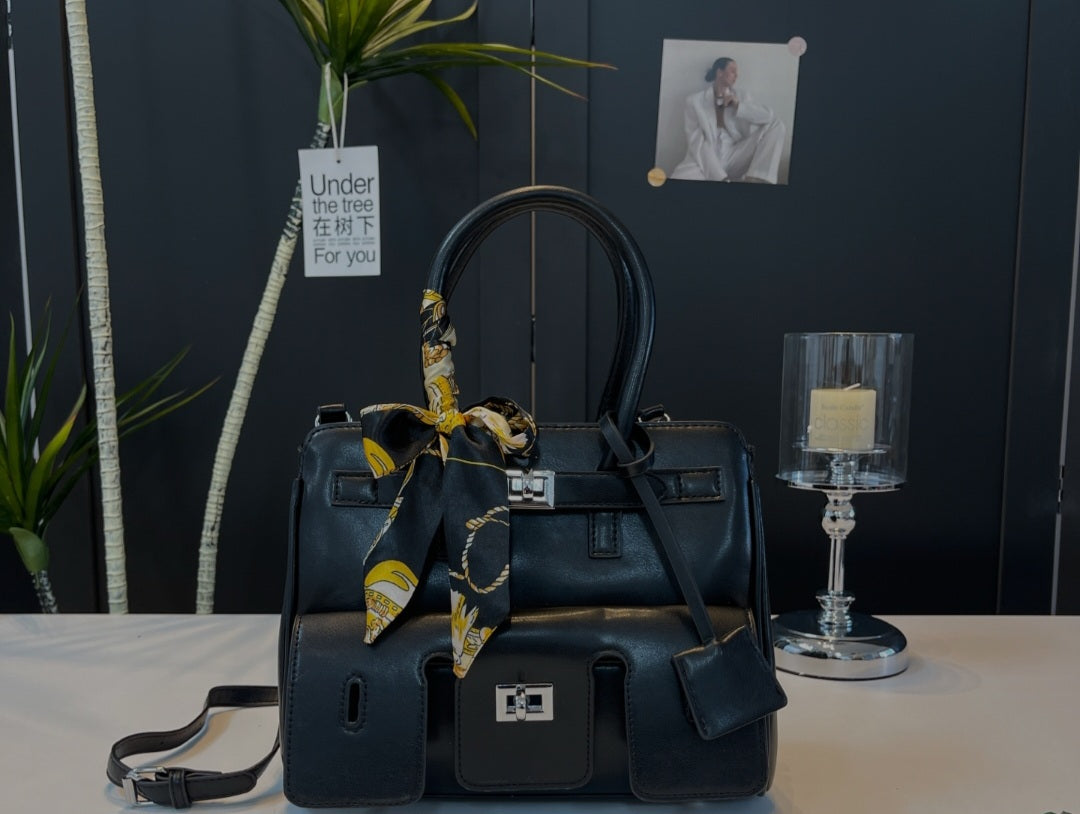 Balenciaga belair bag