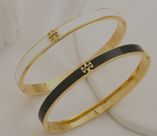 Tory Burch set earrings bracelet