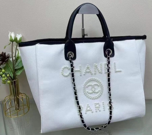 CC tote bag