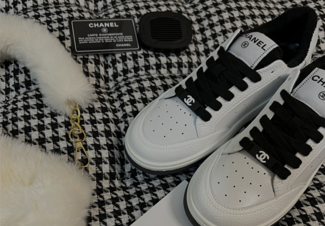 CC sneakers white