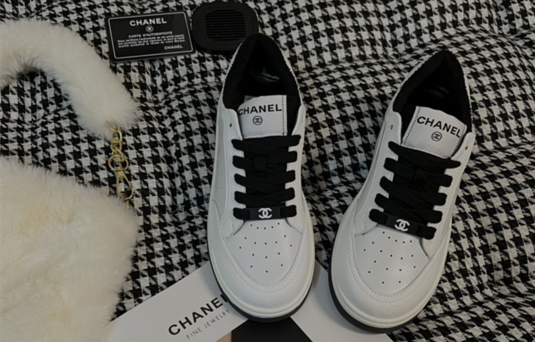 CC sneakers white