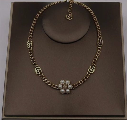 Gg necklace earrings set