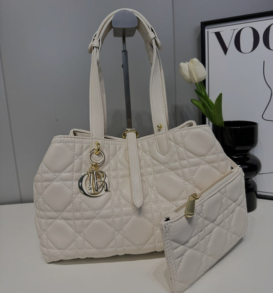 Dìor toutjour bag