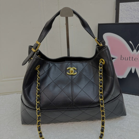 Chanel Shopping Bag