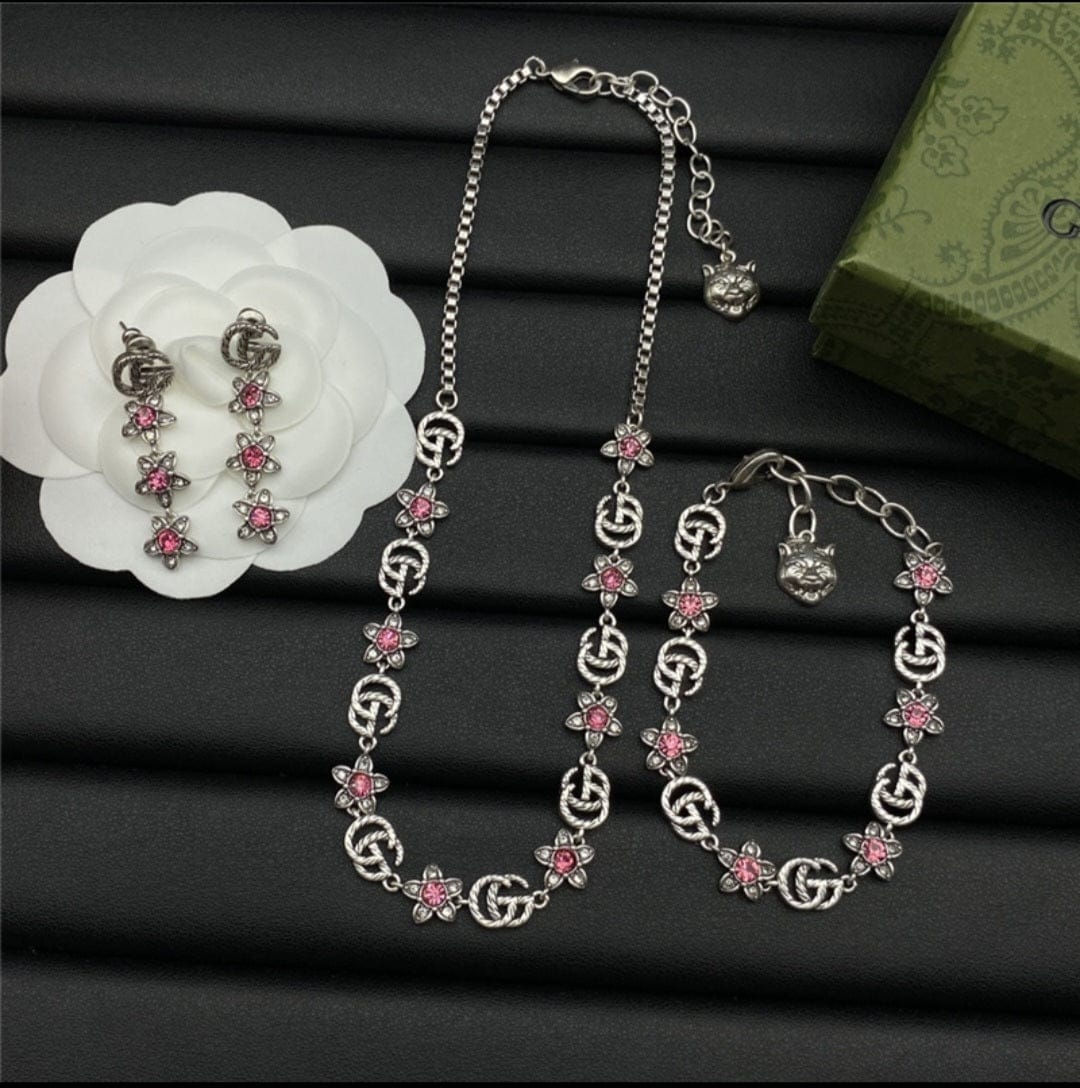 GGset necklace earrings