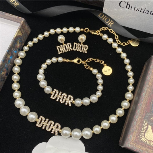 CDset necklace earrings