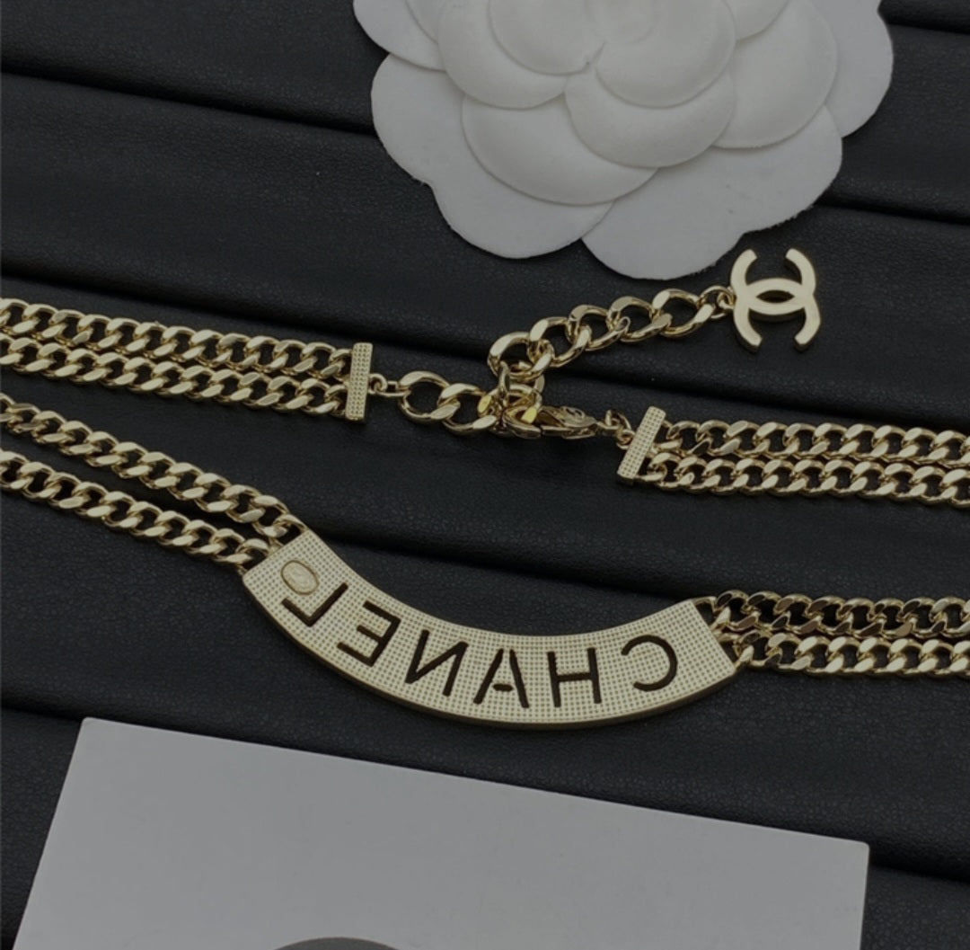 Chanel golden necklace