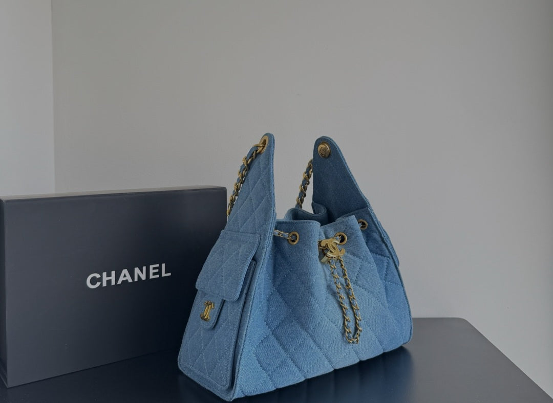 Denim Chanel 25 bag