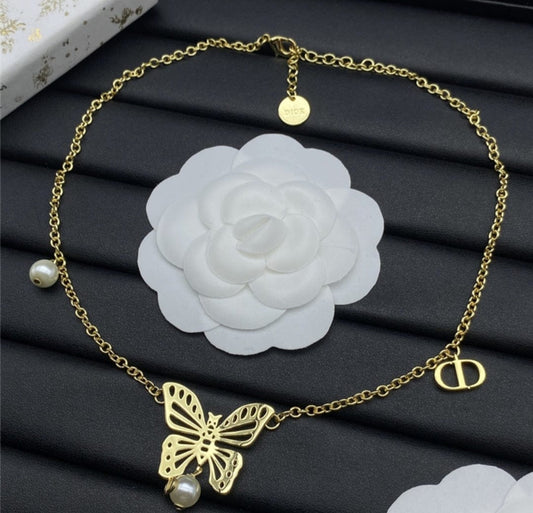 CD butterfly set earrings necklace